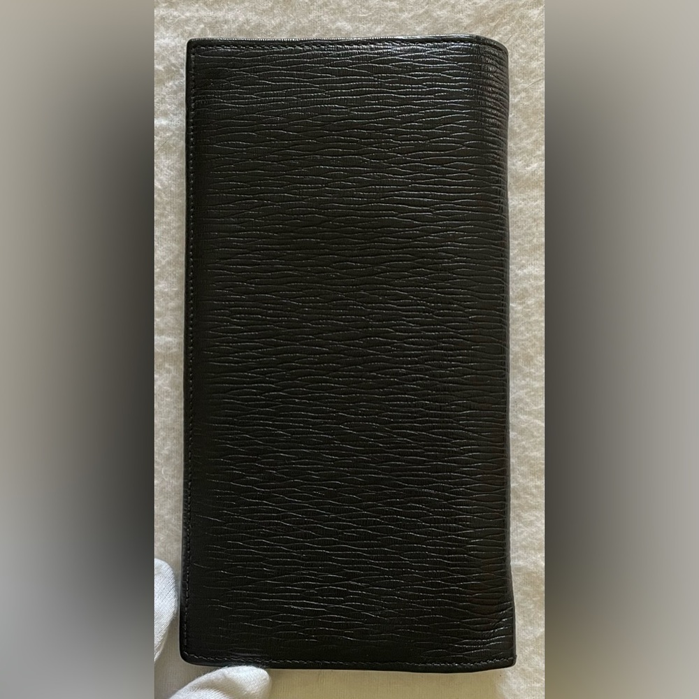 Ferragamo Authentic Vintage Black Textured Wallet w/ Colorful Leather Interior - Picture 3 of 14